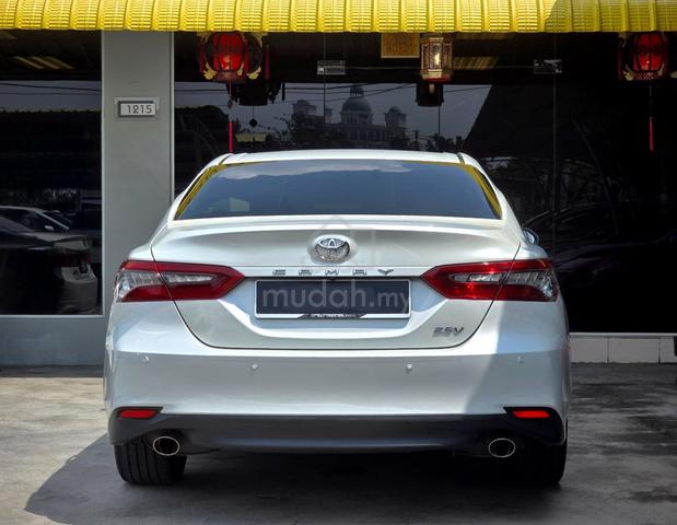 2023 Toyota CAMRY 2.5 V Under Warranty 25K KM ONLY - 4