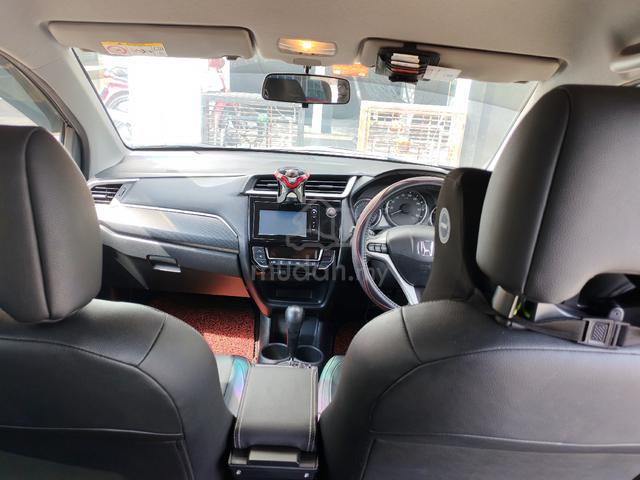2017 Honda BR-V 1.5 V (A) - 3