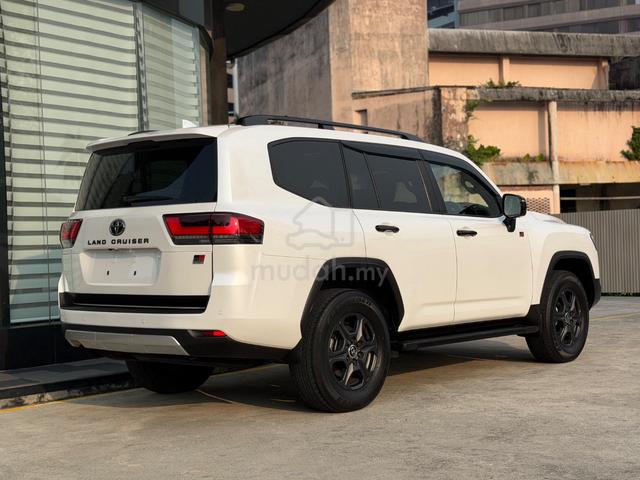 2023 Toyota LANDCRUISER 3.4 GR SPORT (A) - 2