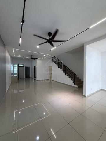Pasir Gudang, Jln Wau Merah, layangkasa 2Storey 20"x70" G&G, Full Loan 1