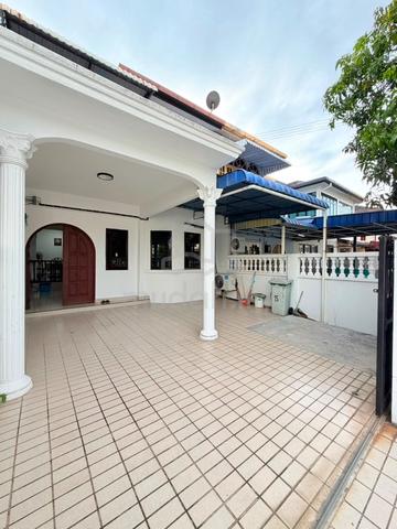 2-Storey House With Super Strategic Location.🔥 Near Pantai Hospital 1