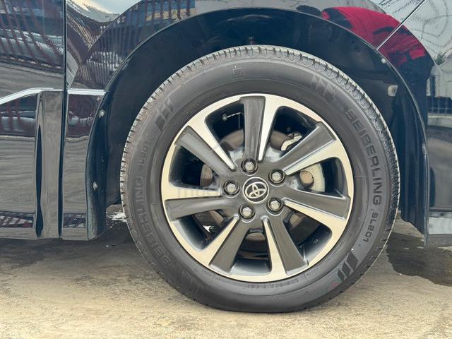 RECON 40k KM 2021 Toyota VOXY ZS KIRAMEKI III - 4