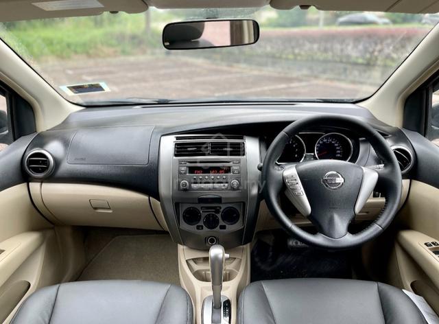 2015 Nissan GRAND LIVINA 1.6 CLASSIC/COMFORT - 4