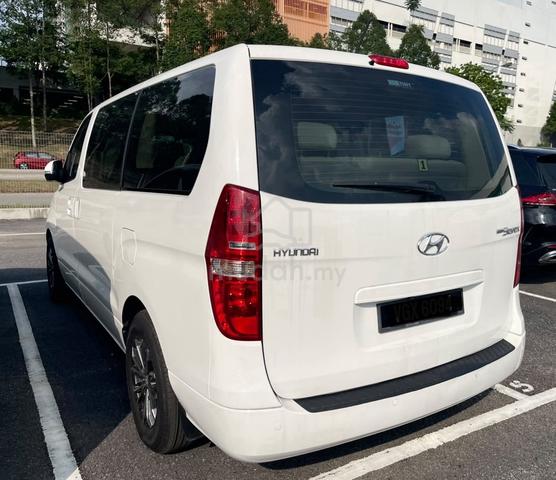 2021 Hyundai Grand Starex 2.5 - 5