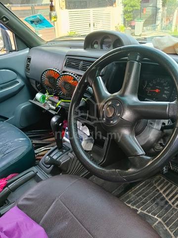 2001 Mitsubishi STORM 2.5 GLS (A) - 5