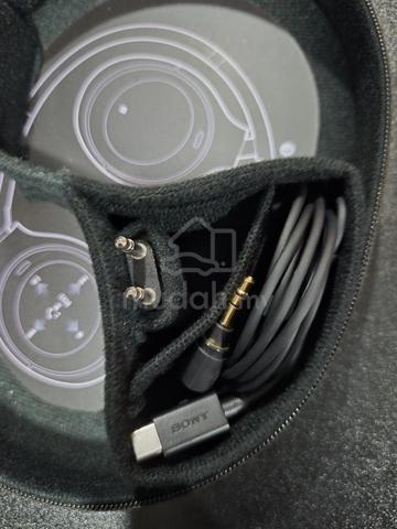 Sony WH-1000XM4 (Full Box Set) - photo 4 of 5