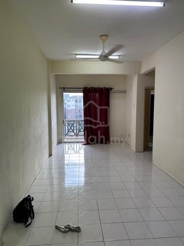 Apartment Nilai Perdana 1