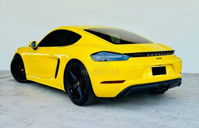 Porsche Cayman 718 GTS 2.5T Sport Chrono Package - 2