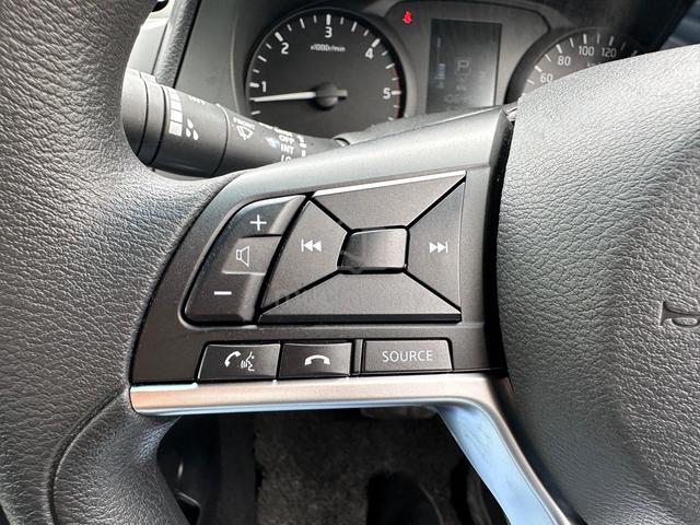 Nissan NAVARA SE (AT) 2.5L (A) No off road Fu Loan - 5