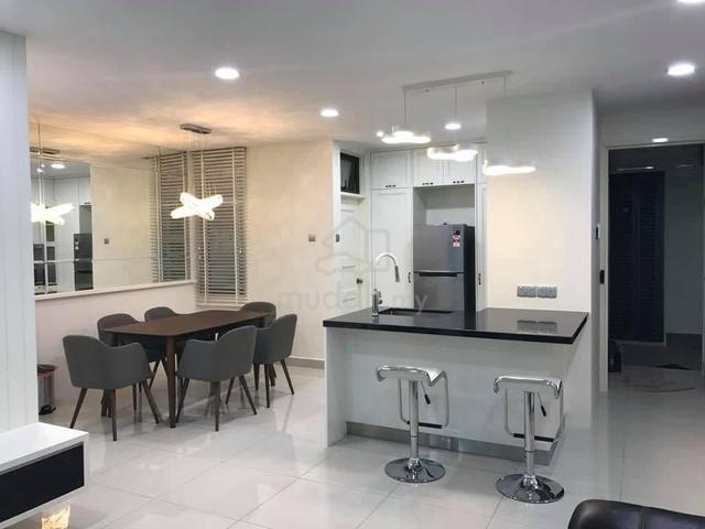 Parc Regency 1