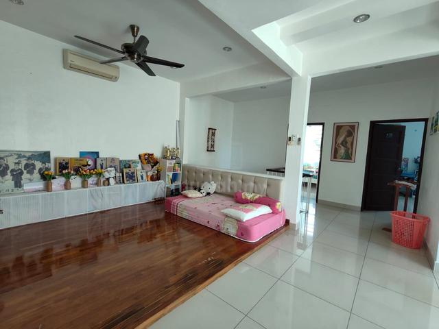 2 Storey Semi-Detached House Jalan Sungai Ara, Renovated Good 1