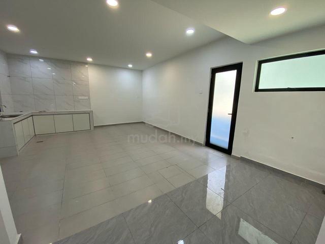 Taman Majidee @ Kebun Teh JB Town Double Storey For Sale 3