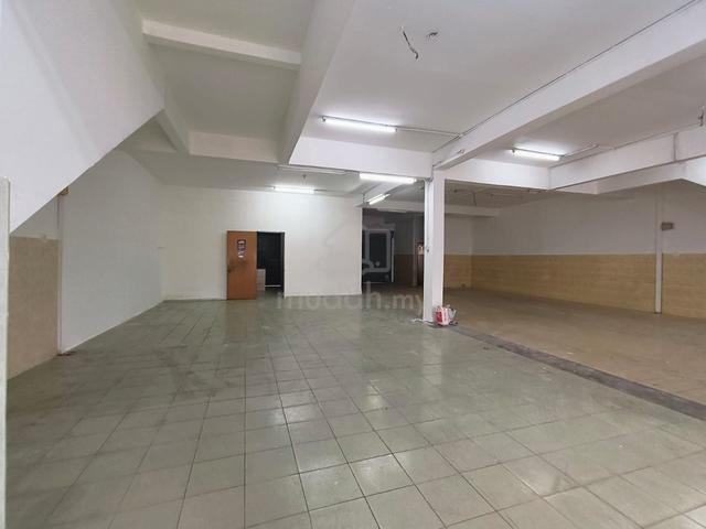 Pandamaran Permai Shop Lot Ground Floor For Rent 1