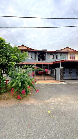 Double Storey Terrace Bandar Bukit Beruntung 1