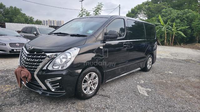 2013 Hyundai GRAND STAREX 2.5 CRDi VGT (A) - 2