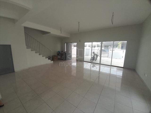 Corner New 2 sty House Taman Bukit Mantin Sri Gading Jelutong Cerana 1