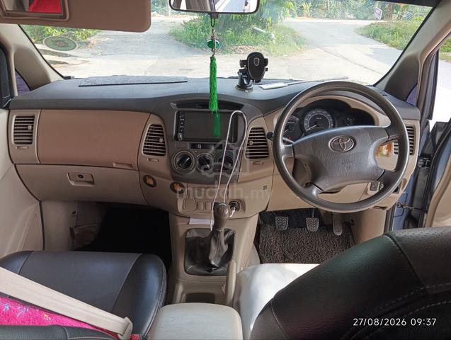 2009 Toyota INNOVA 2.0 E MY05 AN40 FACELIFT (M) - 5
