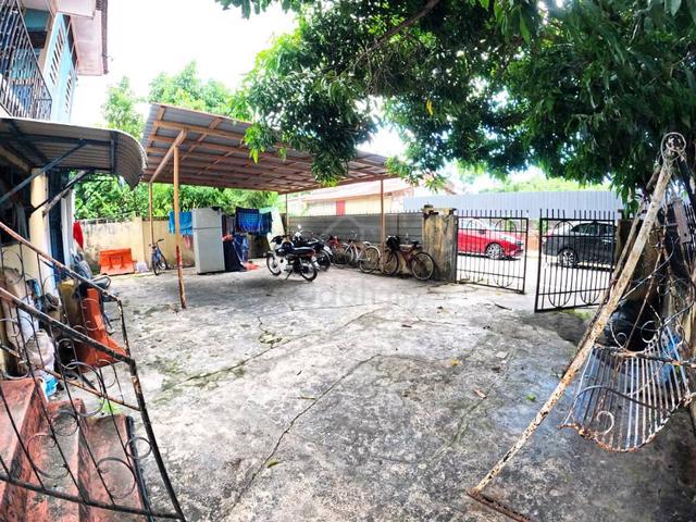 First Grade George Town For Sales.. 3