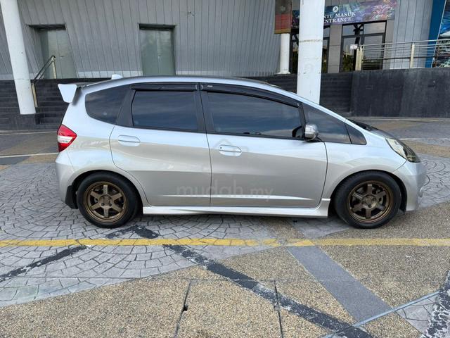 2014 Honda JAZZ 1.5 V MY2014 (A) - 1