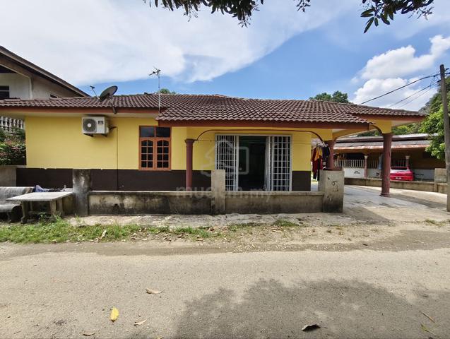 Sangat Murah Rumah Banglo di Kg Baru, Wakaf Che Yeh, Kota Bharu 1