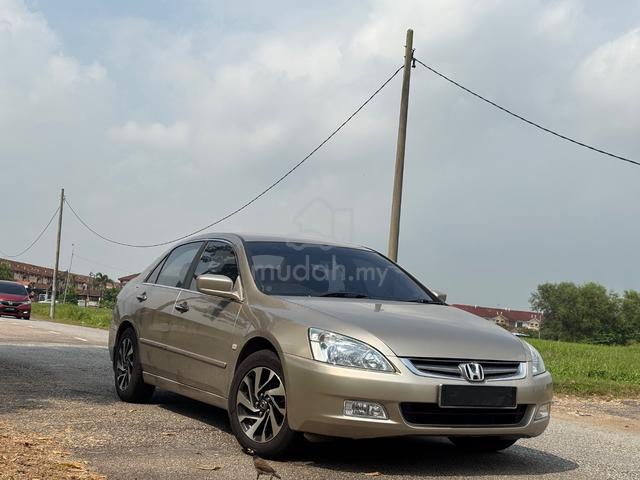 2005 HONDA Accord 2.0 VTI / GOOD CONDITION 👍👍 - 1