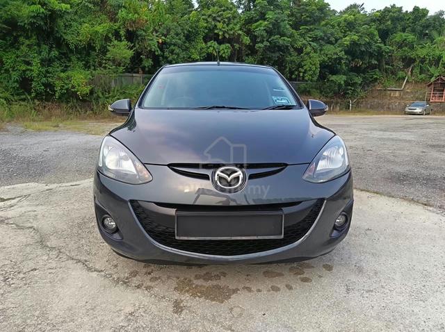 2014 Mazda 2 1.5 VR Hatchback Low Mileage - 3