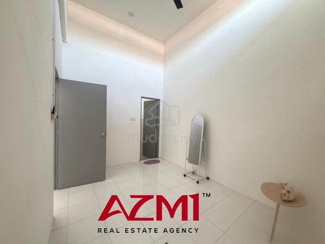 Single Storey Intermediate Terrace at Taman Maya Stakan Muara Tuang 1
