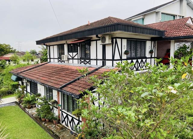 PJ SS1 Bungalow House 1