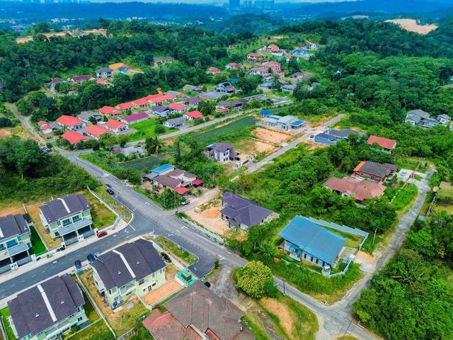 CORNER LOT | 7647 SQFT 💥 Tanah Lot 72x105 sqft di Sg Merab Bangi 1