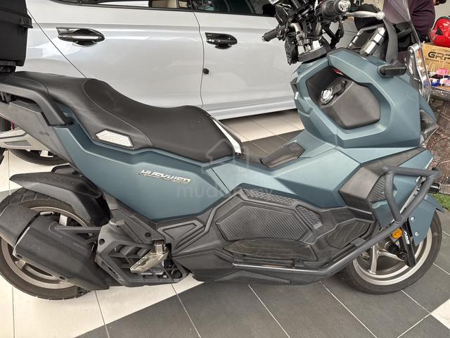 Carousel Image