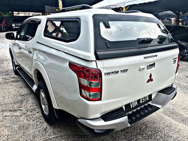 2018 Mitsubishi TRITON 2.4 VGT(A) WITH CANOPY - 4