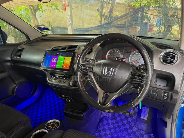 2014 Honda STREAM 1.8 i-VTEC FACELIFT (A) - 5