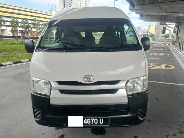 2014 Toyota Hiace 2.5 (M) Window Van Diesel Engine - 2