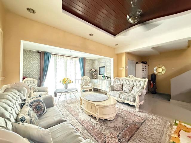 [FULLY FURNISHED]Double Storey Terrace House, Seri Bangi Seksyen 8 1