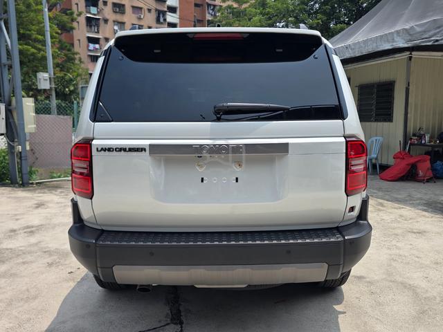 2024 Toyota LANDCRUISER 2.7 250 VX (A) 6A/459 km - 4