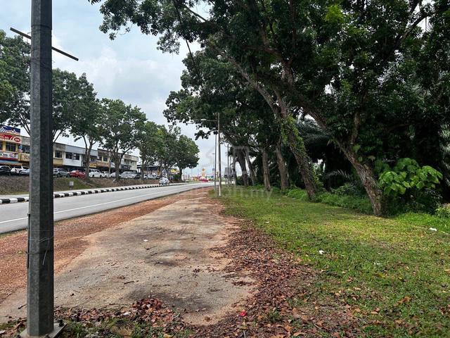 TaNaH 51 EKaR JaSiN MeLaKa ✅ STRaTegiC LocaTioN Main RoaD ! 1