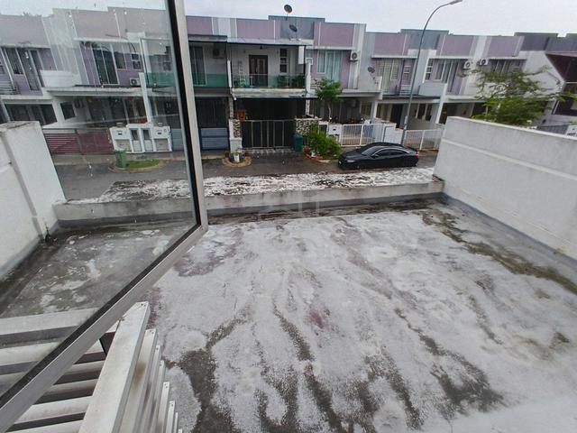 GATED GUARDED !!! N/Bumi Double Storey Acacia Park 2 Below MV 1
