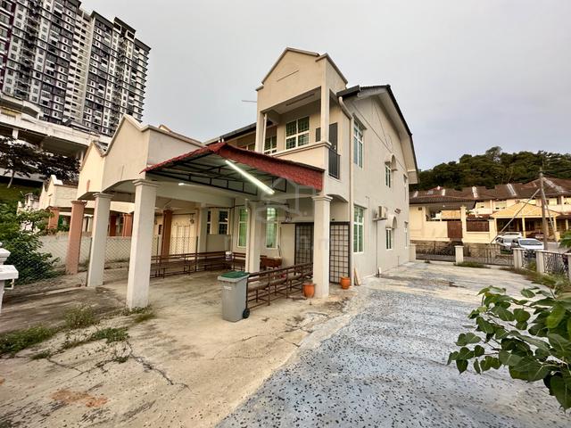 Below Value FREEHOLD Corner house 2 Storey Terrace Bukit Beruang MMU 1