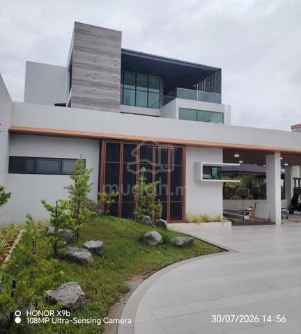 Kasuma 3-storey Bungalow house for sale 1