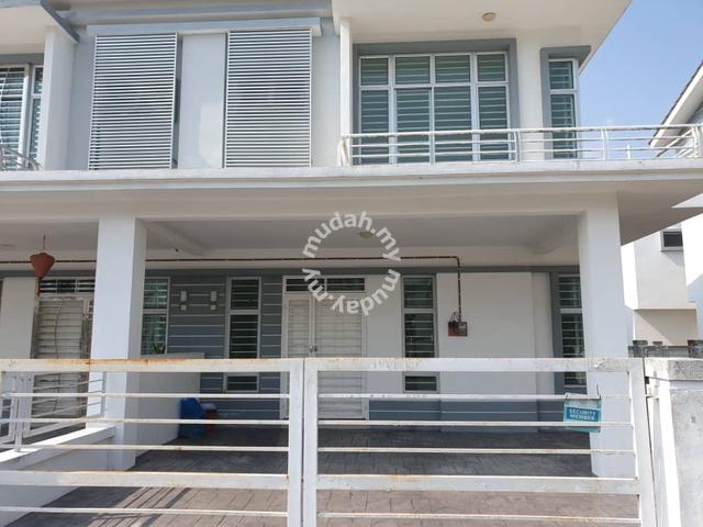 [LOWEST DEAL] 2 Sty Semi D House Royal Ivory SP10 Bandar Saujana Putra 1