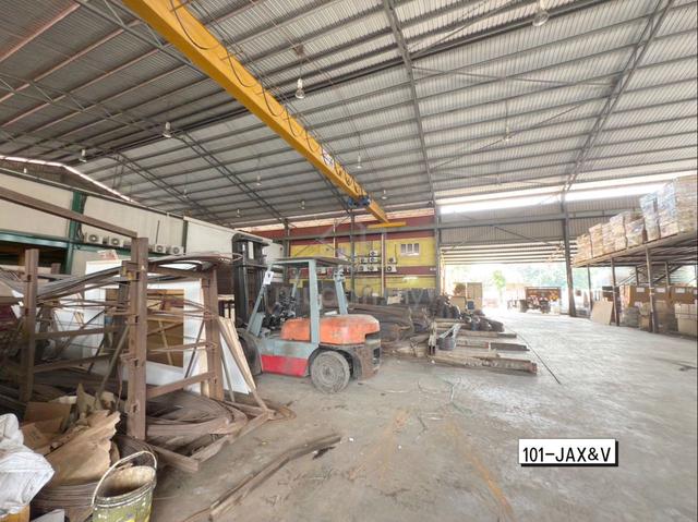 FACING MAINROAD !! Bandar Bukit Puchong Single Storey Detached Factory 2