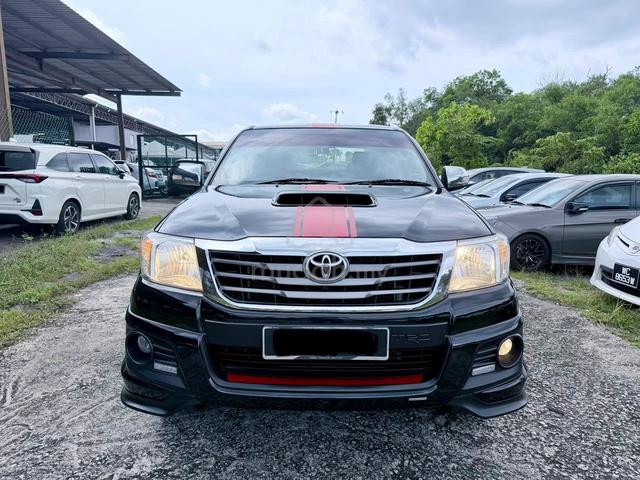 2016 Toyota HILUX 2.5 G TRD SPORTIVO (A) - 1