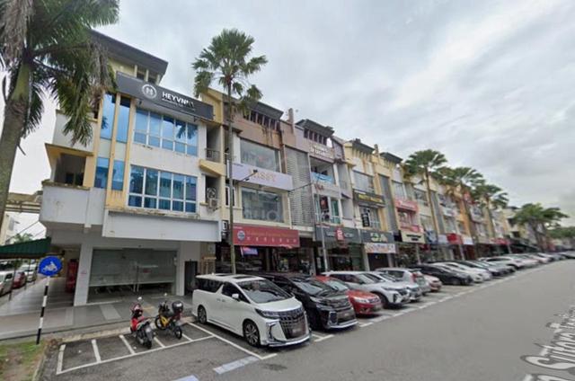 Sutera Utama - 3 Storey Shop For Sale 1