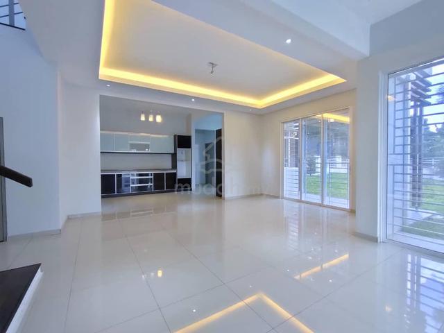 [Very Big Land] 2 Storey Corner TTDI Grove Kajang Selangor 1