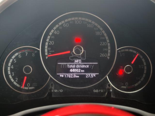 2016 Volkswagen BEETLE 1.2 TSI SPORT (A) - 5