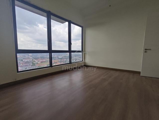 Wow !! Super Below Value 40% Less RM250K Freehold The Apple Condo 1