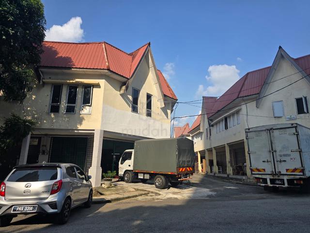 CORNER>  2 sty shop Kajang Utama kajang 2 bandar teknologi 1