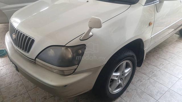 2004 Toyota HARRIER 3.0 V6 (A) - 4