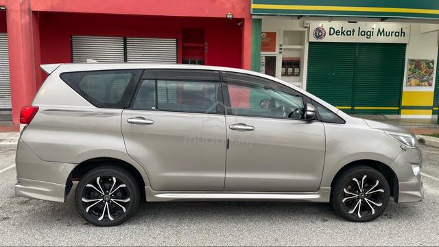 2017 Toyota INNOVA 2.0 G (A) - 3