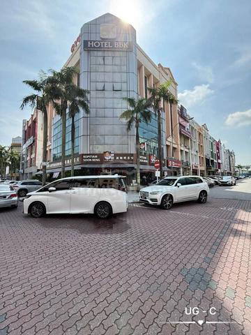 5.18% ROI Bandar Baru Klang 4 Storey Shoplot For Sale 1